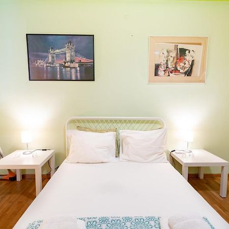 Ampelokipi Metro St. 2 Bedrooms 6 Pers. Apartment Ateny Zewnętrze zdjęcie