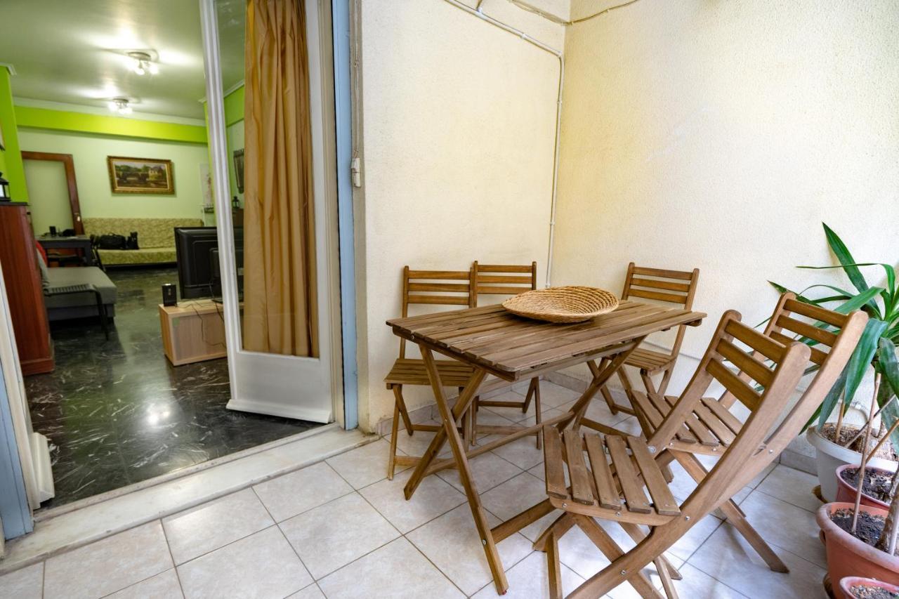 Ampelokipi Metro St. 2 Bedrooms 6 Pers. Apartment Ateny Zewnętrze zdjęcie